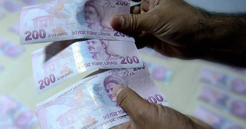 Nakit parayı tarihe gömdü: Köylü pazarı bile buna döndü