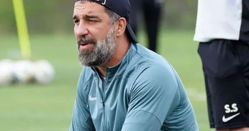 Arda Turan Maalesef diyerek açıkladı: Kötü haberi duyurdu