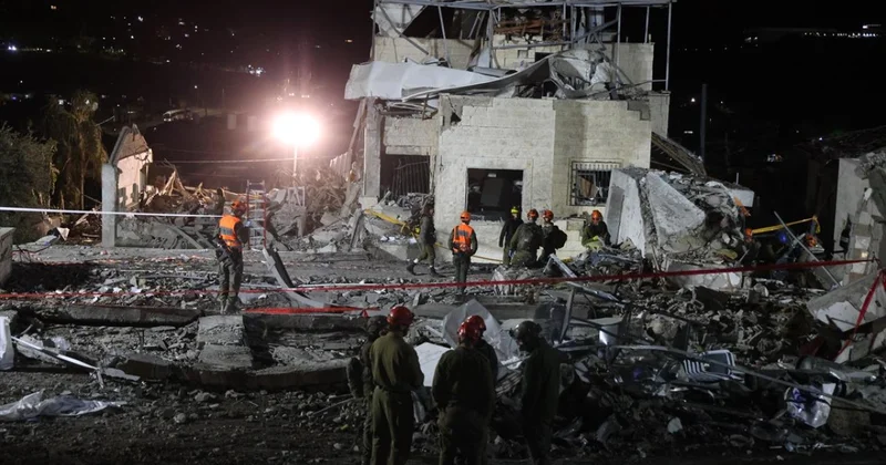 İran ordusu: Savaş, düşmanı pişmanlık duyacağı noktaya getirene kadar sürecek