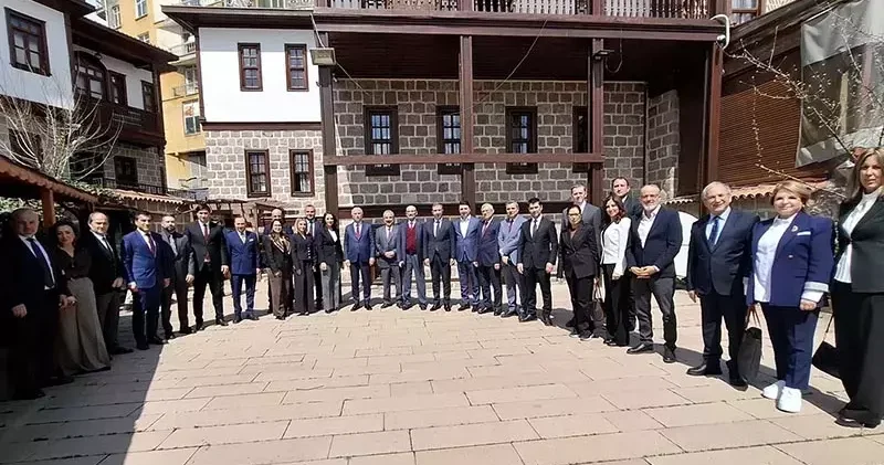 AK Parti li Ala: Gündemimizde seçim yok