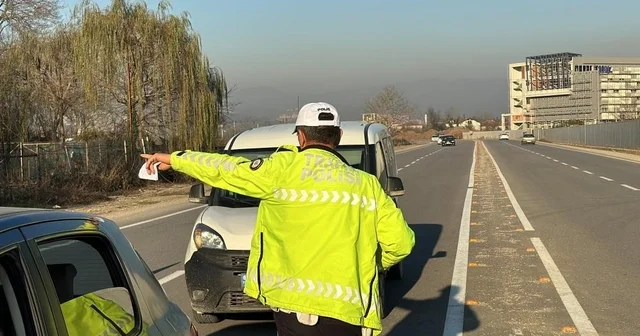 Düzce de trafik denetimlerinde 188 araç trafikten men edildi Düzce Haberleri