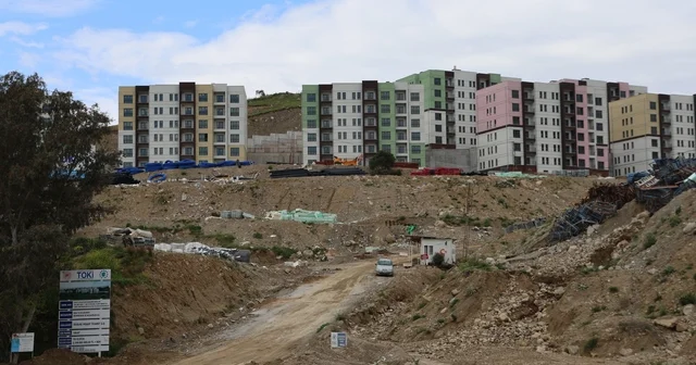 Efeler de yeni yaşam alanı şekilleniyor TOKİ Savrandere projesinin yüzde 59,49 u tamamlandı Aydın Haberleri