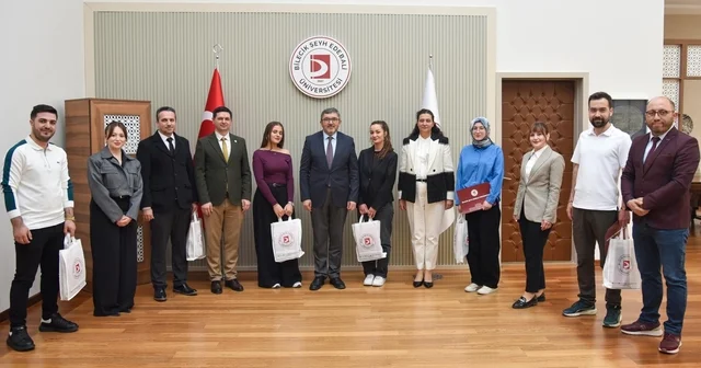 BŞEÜ de 62. Kütüphane Haftası töreninde ödüller sahiplerini buldu Bilecik Haberleri