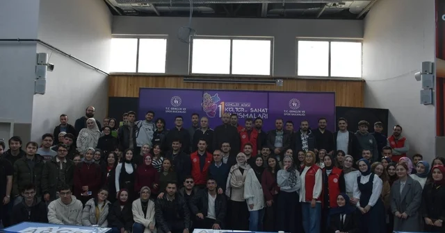 Gençler Erzurum da bilgide yarıştı Erzurum Haberleri