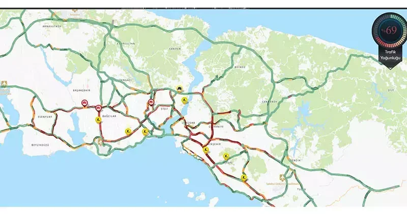 İstanbul da haftanın ilk iş gününde trafik yoğunluğu