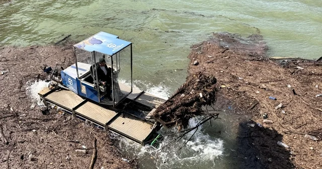Yüzde 100 doluluğa ulaşan Yuvacık Barajı ndan 9 kamyon atık çıkarıldı Kocaeli Haberleri