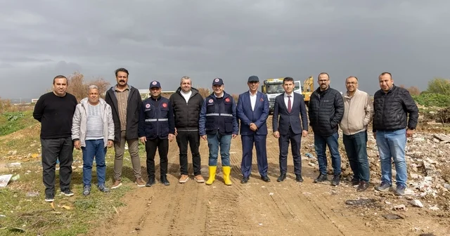 Manavgat Belediyesinden nehir ağzında temizlik çalışması Antalya Haberleri