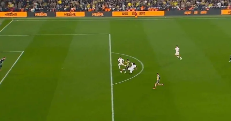 Beşiktaşlı futbolcudan penaltı isyanı