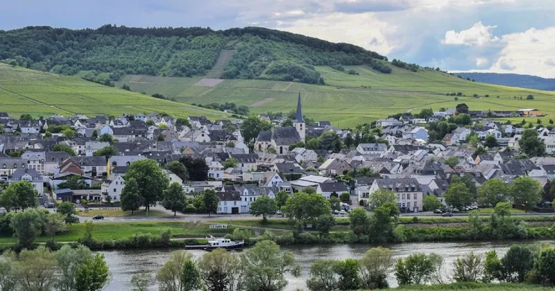 Bu köye taşınan herkese ücretsiz ev verilecek Sözcü Gazetesi