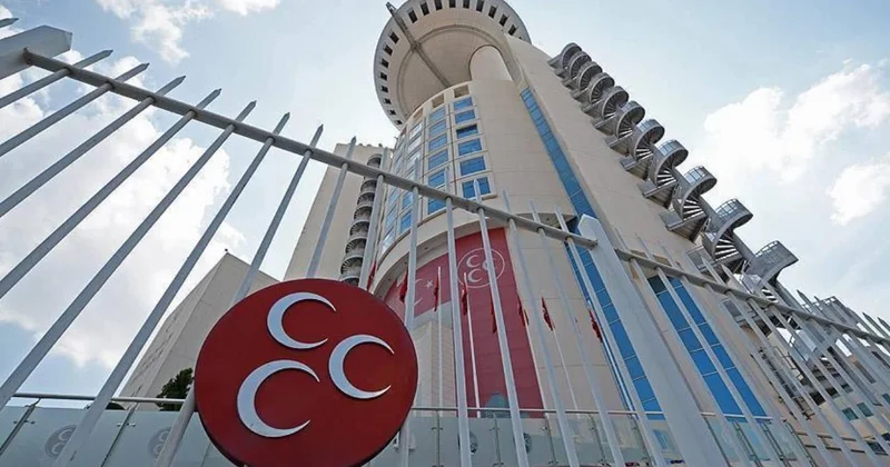 MHP İstanbul il teşkilatında bayrak değişimi