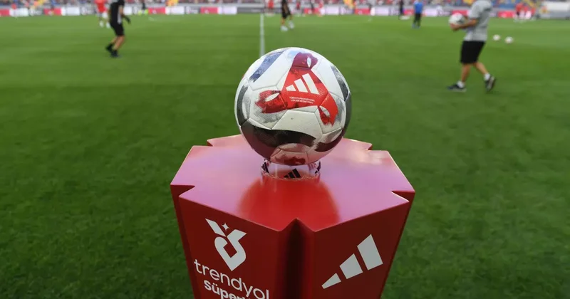 Süper Lig de kırılma haftası! Zirvede işler karıştı