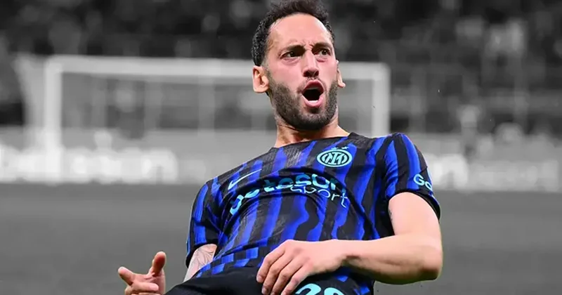 Herkes Hakan Çalhanoğlu nun attığı golü konuşuyor! Orta sahanın ustası... Fanatik Gazetesi Futbol Haberleri Spor