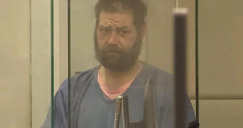 Eve zorla girip bebeğini kucağında tutan kadına tecavüze kalkıştı