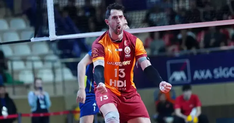 Galatasaray derbide Fenerbahçe yi devirdi! Finale yükseldi Voleybol Haberleri Spor