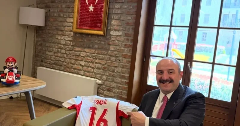 İsmail Yüksek ten Mustafa Varank a anlamlı hediye!