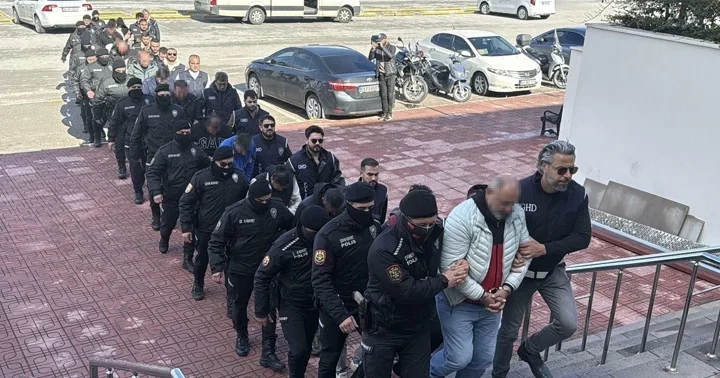 Bodrum daki faciada 19 göçmen hayatını kaybetmişti! 12 şüpheli tutuklandı