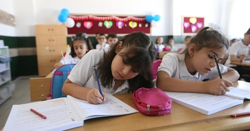 Okullar ne zaman, hangi tarihte kapanacak? 2026 Yaz tatili ne zaman başlayacak?