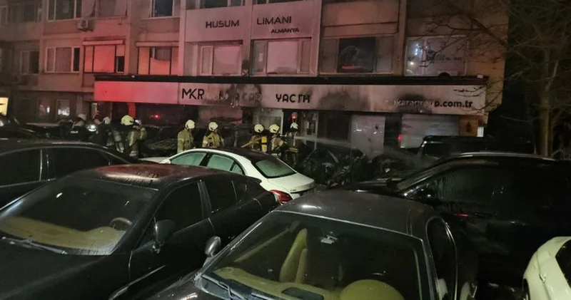Beşiktaş ta araç kiralama şirketinde yangın: 15 araç küle döndü Son dakika haberleri