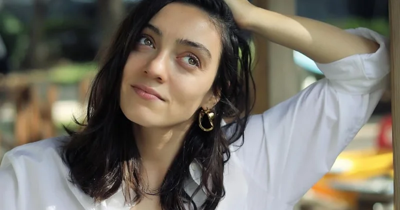 Merve Dizdar mutluluğunu paylaştı! Eşiyle romantik kare