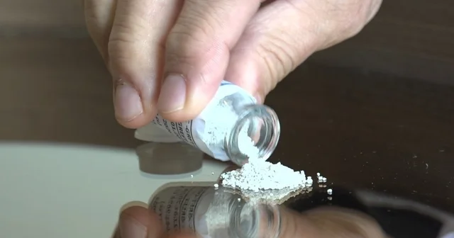 Dünyanın ilk enfeksiyonlu bölgeye uygulanabilen yapay kemiği Eskişehir de geliştirildi Prof. Dr. Nusret Köse: Dünyada da benzer bir ürün bulunmamaktadır Eskişehir Haberleri