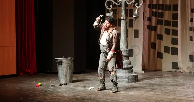 Şehitkamil de 4. Çocuk Tiyatrosu Günleri başladı Tiyatro şöleni 12 gün sürecek Gaziantep Haberleri