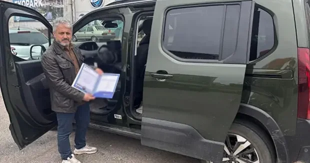 İstanbul haberleri Sıfır araç aldığına bin pişman oldu! Gerçek satmak isterken ortaya çıktı 06 Mayıs 2026