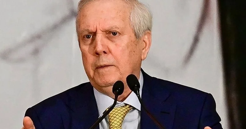 Fenerbahçe de bir isim adaylıktan çekildi: Aziz Yıldırım ı destekleyeceğim