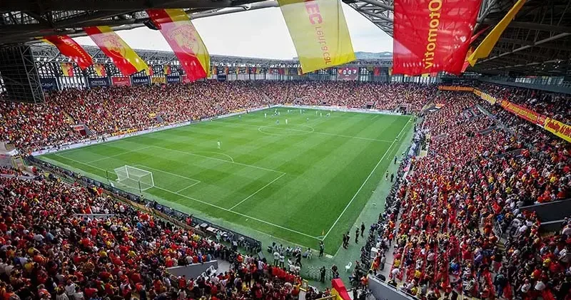 Göztepe evinde son kez sahne alacak