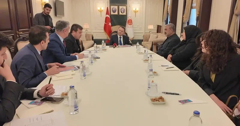 Bakan Gürlek Rojin Kabaiş in ailesini kabul etti: Bu işin üzerine gideceğiz