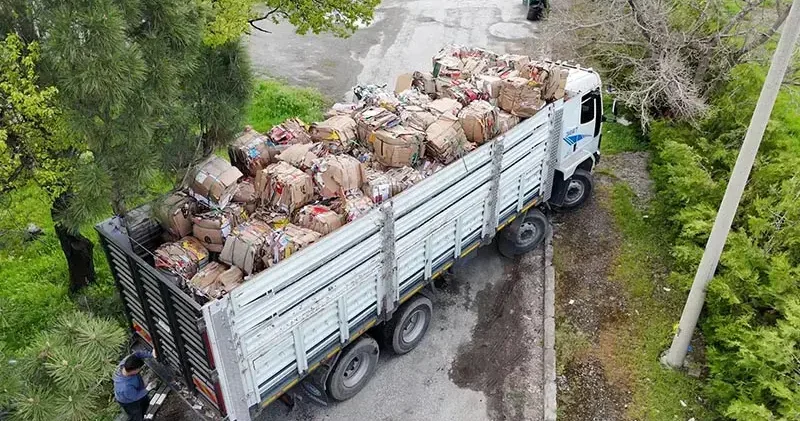 76 ton atık geri dönüştürüldü; 1200 ağacın kesilmesi önlendi