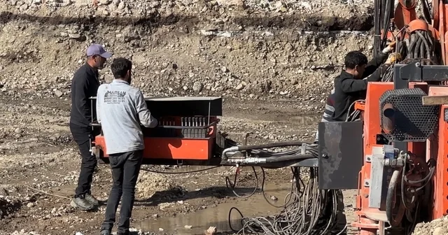 Yüksekova da depreme dayanıksız olduğu için yıkılan okul Jet Grout sistemiyle yeniden yükseliyor Hakkari Haberleri