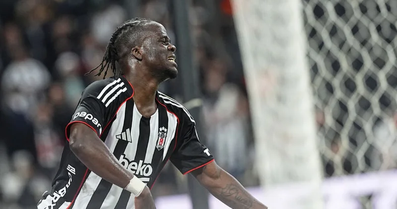 Junior Olaitan taraftarlardan özür diledi