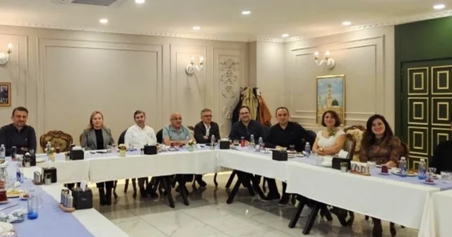 GAÜN Hastanesi nde tiroid kanserine ekip yaklaşımı Gaziantep Haberleri