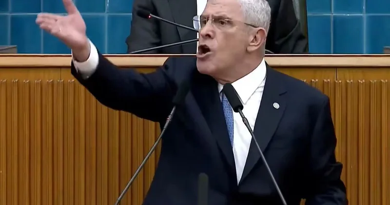Müsavat Dervişoğlu ndan parti grubunu ayağa kaldıran Öcalan sözleri