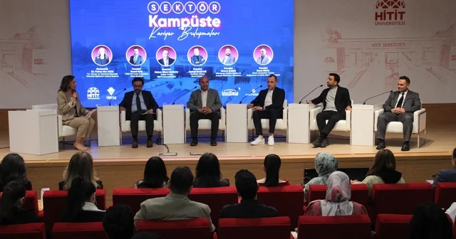 Hitit Üniversitesi nde sektörün öncüleri öğrencilerle buluştu Çorum Haberleri