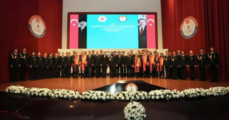 İçişleri Bakanı Çiftçi, subay ve astsubay adaylarıyla bir araya geldi