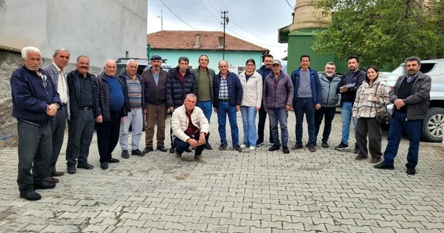 Ereğli de çiftçiler ilaçlama ve gübreleme konusunda bilgilendirildi Konya Haberleri