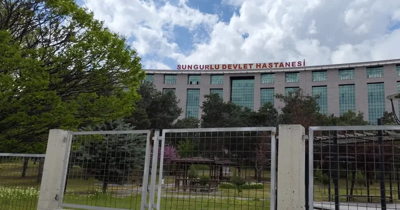 Çorum da KYK yurdunda zehirlenme şüphesi: 77 öğrenci hastaneye başvurdu