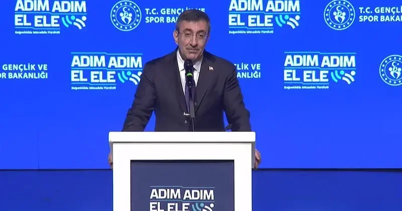 Cevdet Yılmaz, Adım Adım El Ele: Bağımlılıkla Mücadele Hareketi Programı nda konuştu