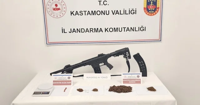 Araçta binlerce sentetik ecza hapla yakalanan sanıklardan biri tahliye edildi Kastamonu Haberleri