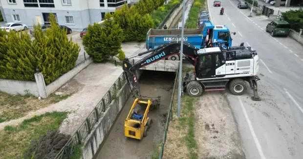 Bursa haberleri Bursa Büyükşehir’den yaz mevsimi öncesi temizlik seferberliği 06 Mayıs 2026