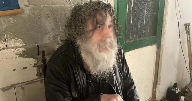 Kötü koku sonrası belediye harekete geçti; çöp evden 1 yıldır çıkmadığı ortaya çıktı Kocaeli Haberleri