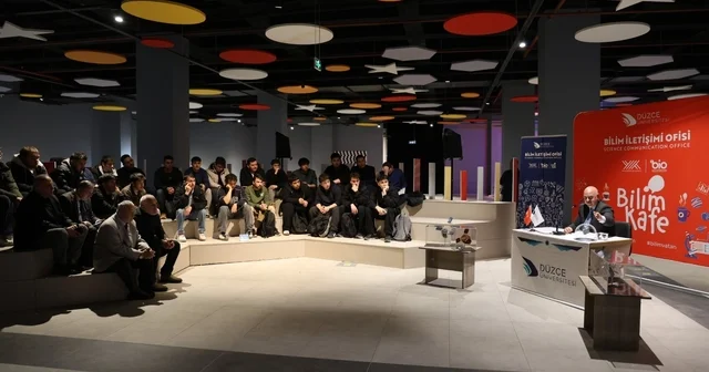 Rektör Sözbir Bilim Kafede uydu teknolojilerindeki milli vizyonu anlattı Düzce Haberleri