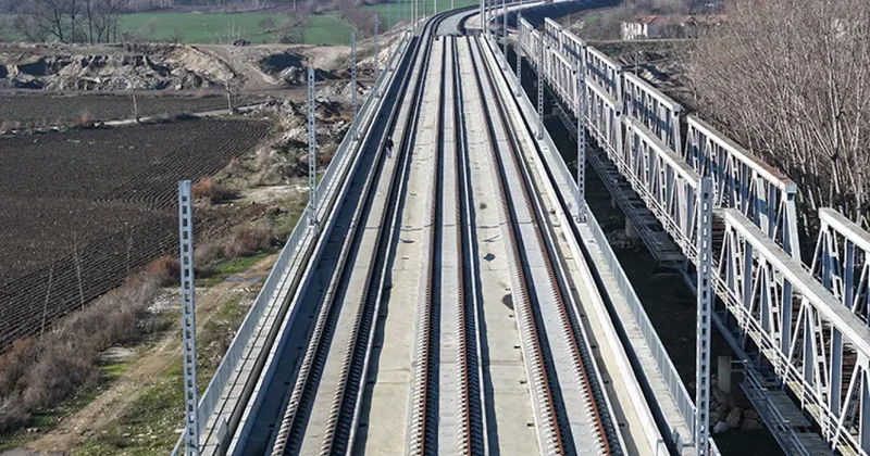 İstanbul ve Kapıkule arası 1,5 saate düşüyor, hızlı trende test sürüşleri başladı
