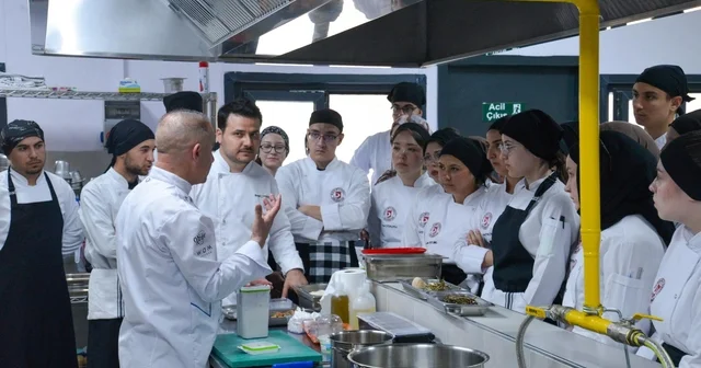 BŞEÜ de Profesyonel Mutfağa Açılan Kapı etkinliği yapıldı Bilecik Haberleri
