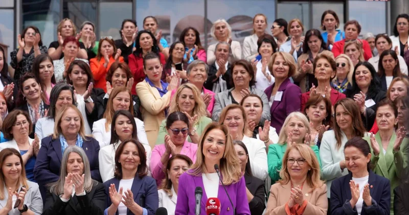 CHP nin eski il kadın kolları başkanlarından Özel e destek Sözcü Gazetesi