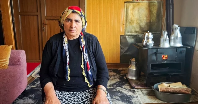 1 i bebek 4 evladı ve eşini kaybetti, torunları için ayakta Artvin Haberleri