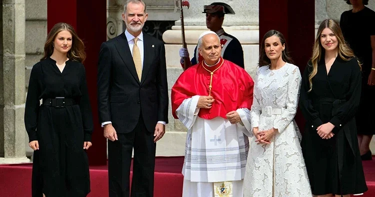 Papa Leo nun İspanya ziyareti başladı