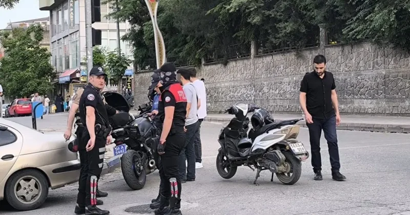 Siirt te trafik denetimi: 20 motosiklet yediemine çekildi, 60 araca ceza kesildi