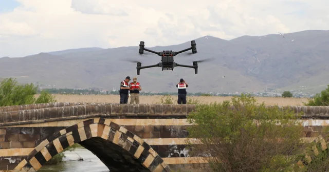 Jandarma, inci kefali nöbetinde; dron destekli botlarla 7/24 denetim Van Haberleri
